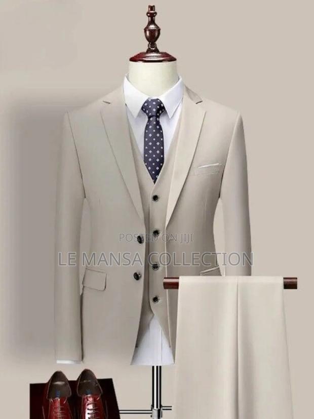 Royal Executive Suits - thumbnail 2