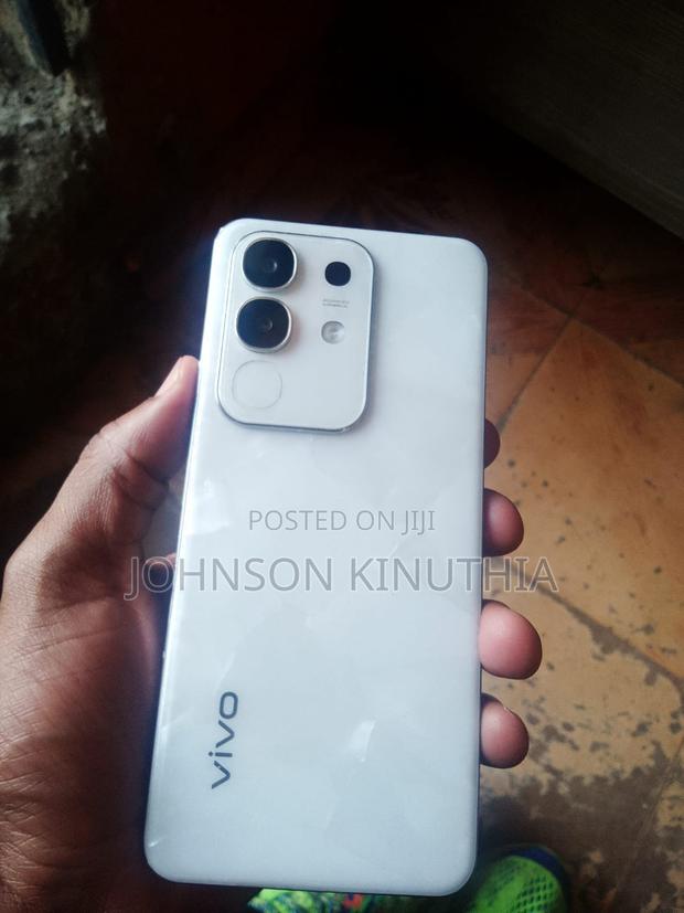 Vivo Y29 256 GB White - thumbnail 4