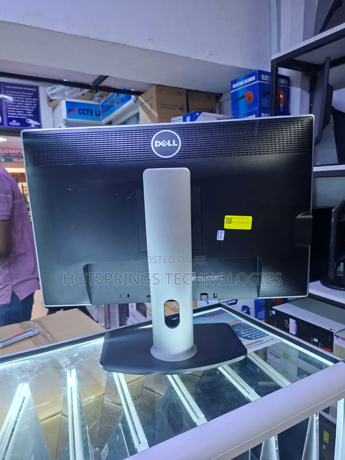 Dell Ultrasharp 2412m Monitor