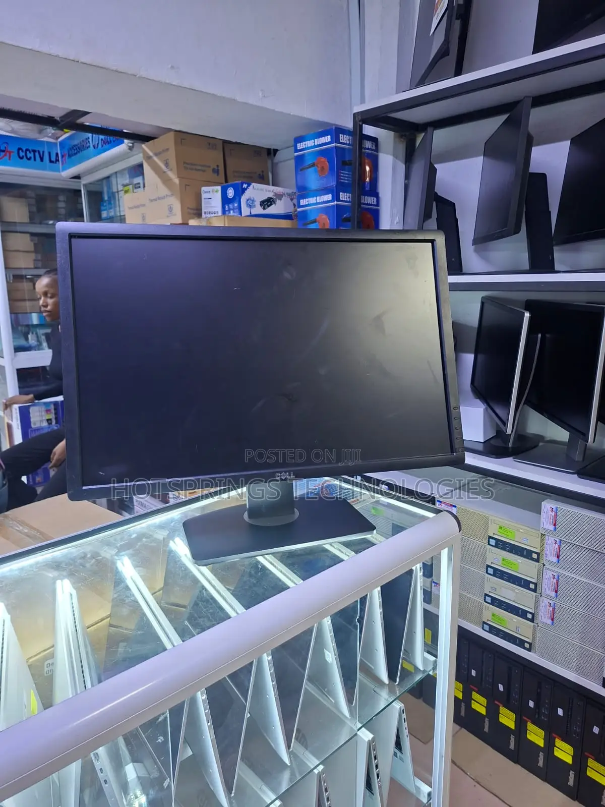 Dell Ultrasharp 2412m Monitor