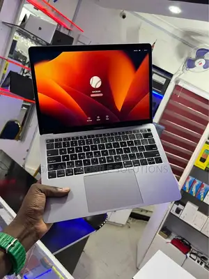 Laptop Apple MacBook Air 2019 16GB Intel Core i5 SSD 256GB
