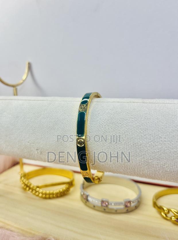 Cartier Bracelets - thumbnail 4