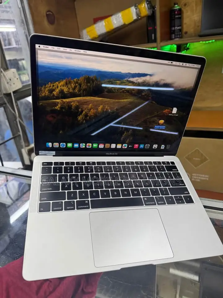 Laptop Apple MacBook Air 2019 8GB Intel Core i5 SSD 256GB