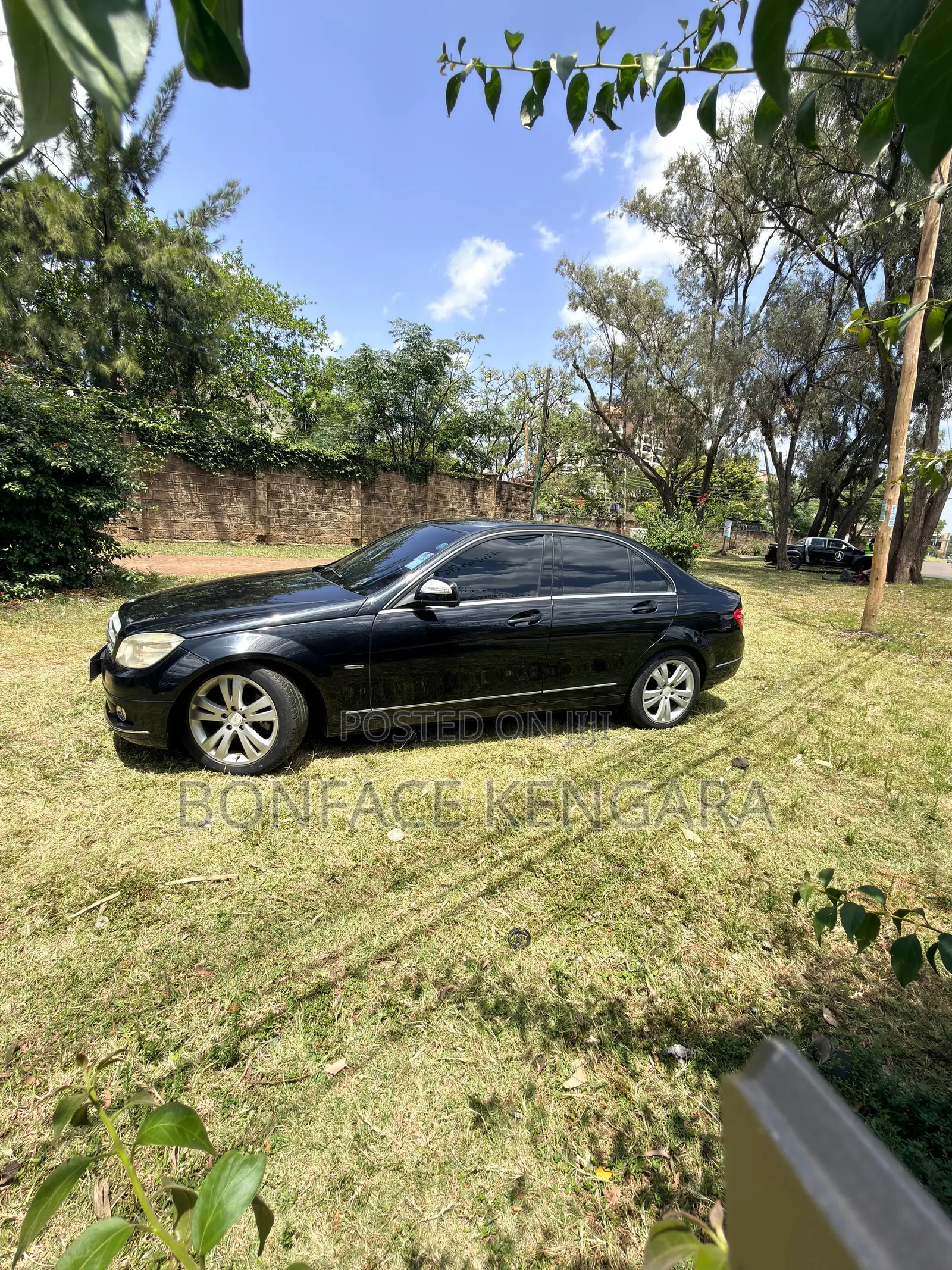 Mercedes-Benz C200 2009 Black