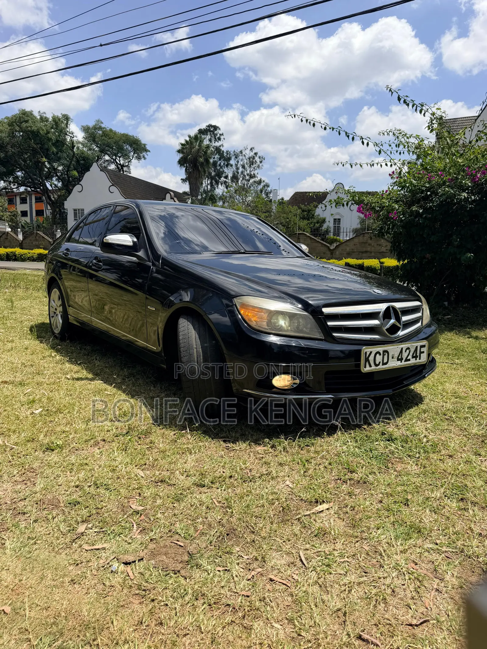 Mercedes-Benz C200 2009 Black