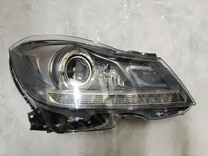 Headlamp Mercedes Benz W204 Right