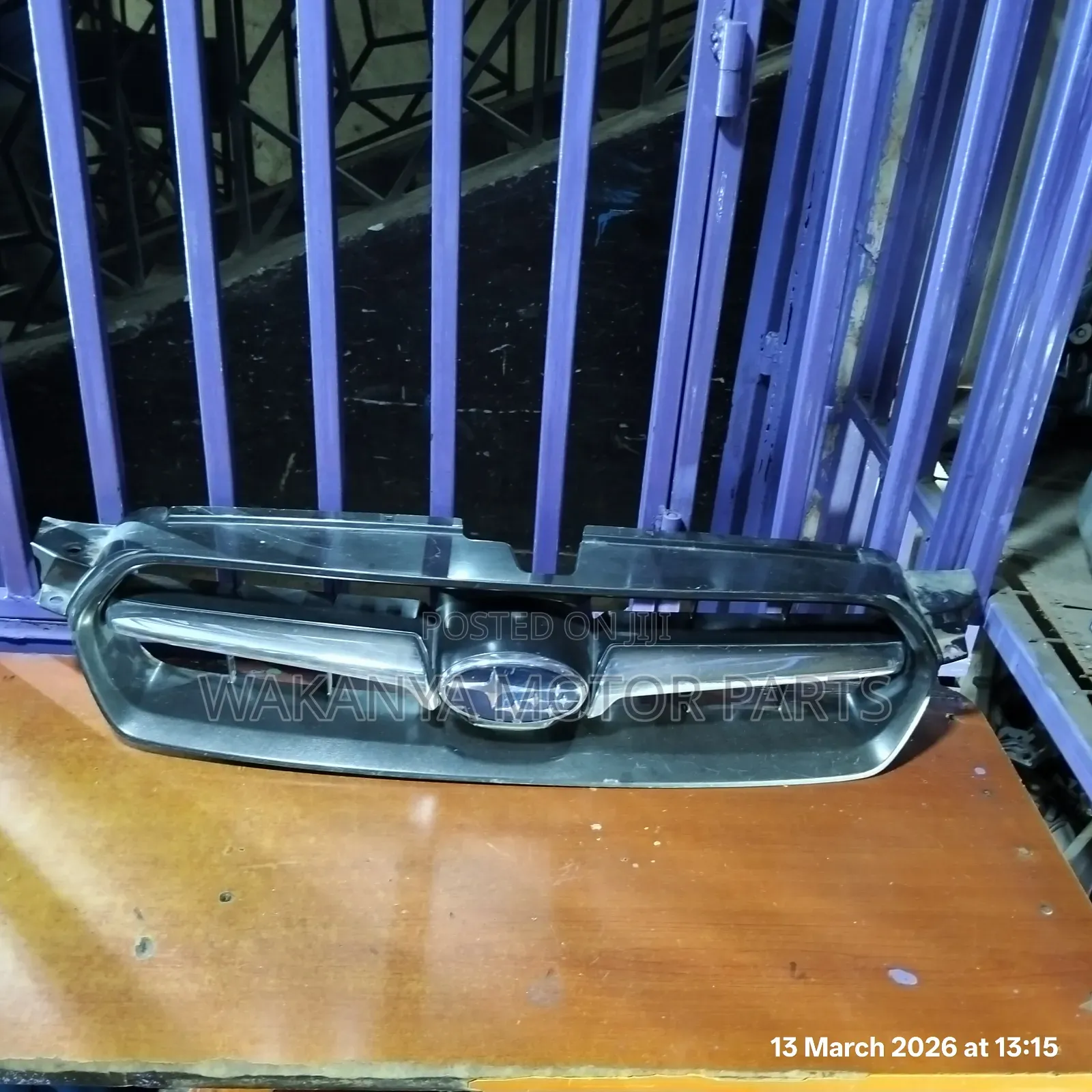 Subaru Legacy Bp5/Bl5 Grille, Model 2005. Clean Ex Japan Parts