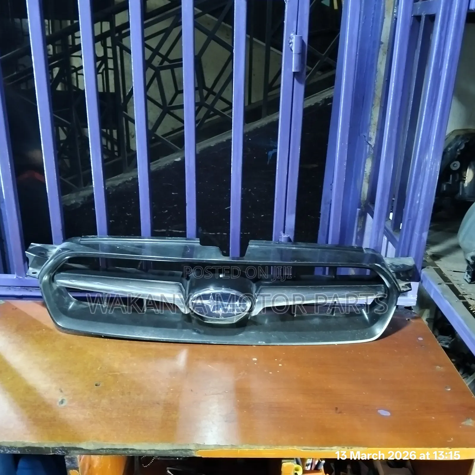 Subaru Legacy Bp5/Bl5 Grille, Model 2005. Clean Ex Japan Parts