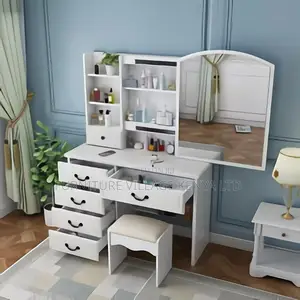 Dresser; Modern Dressing Table/Vanity With Mirror
