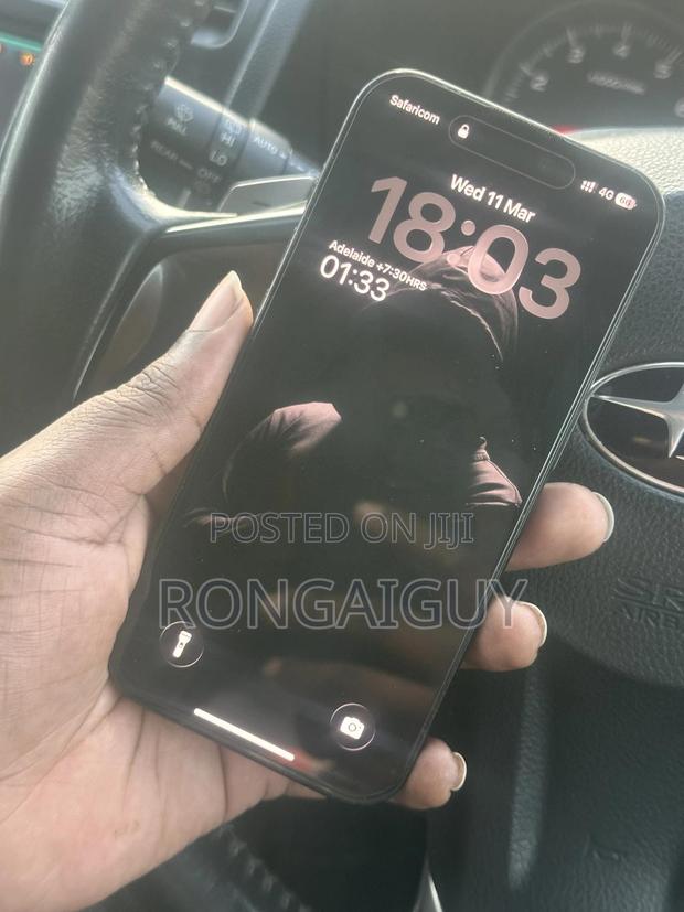 Apple iPhone 15 Pro 128 GB Blue - main view