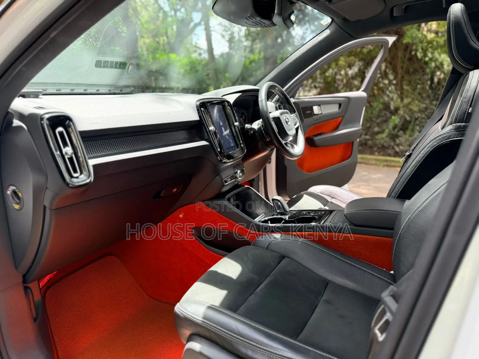 Volvo XC40 T5 Petrol AWD 2019 White