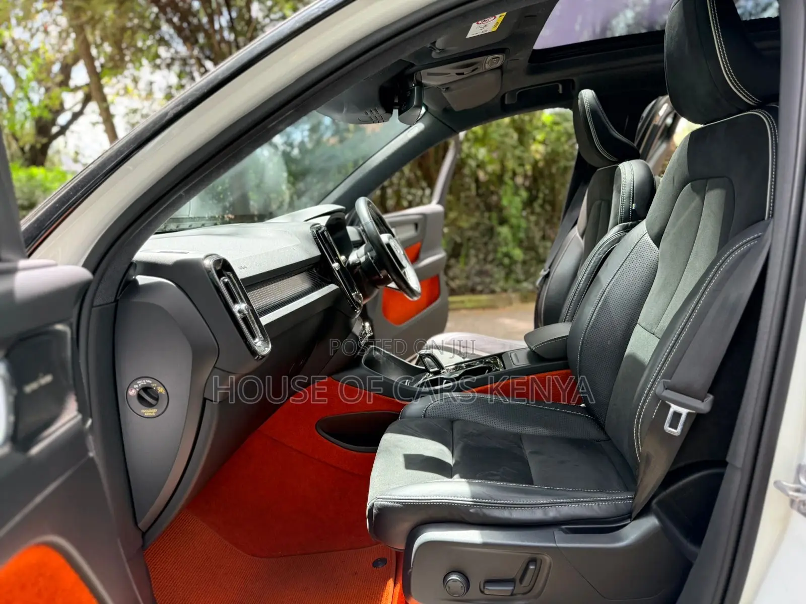 Volvo XC40 T5 Petrol AWD 2019 White