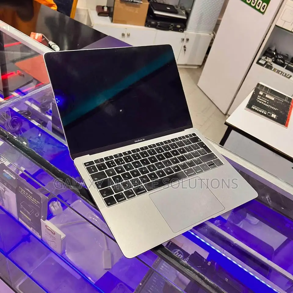 Laptop Apple MacBook Air 2018 16GB Intel Core i5 SSD 256GB