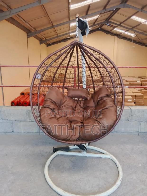Outdoor Swing in Round - thumbnail 3