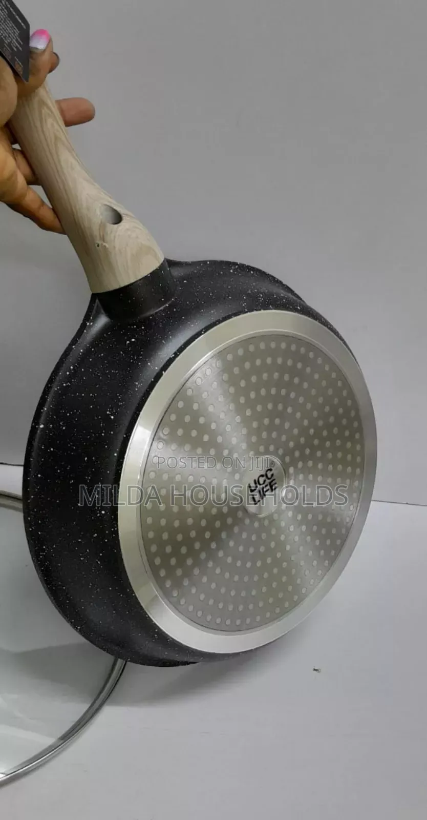 Heavy Duty Granite Frying Pan.