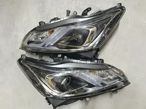 Head Lamp Crown 2016 Pair