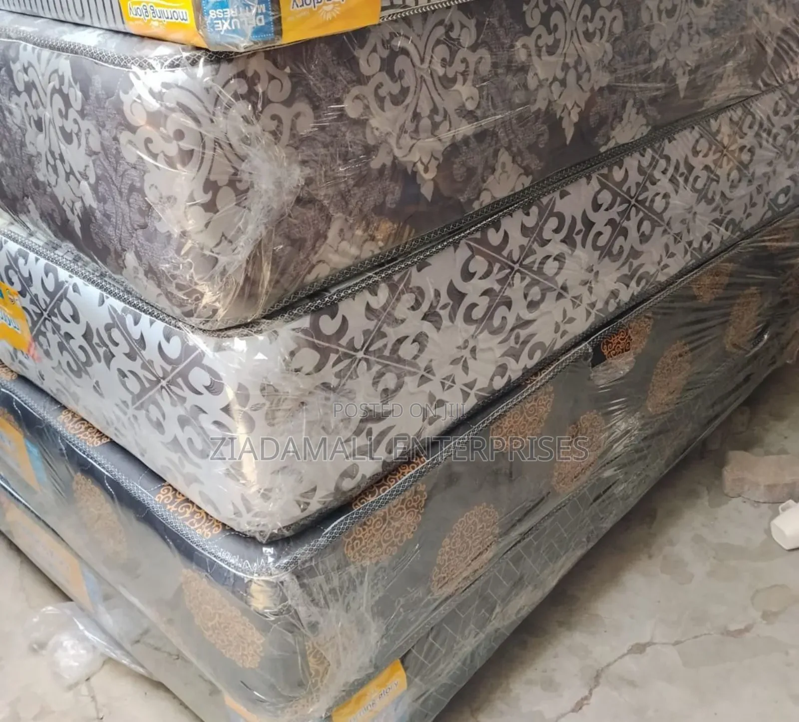Mattress Quilted 12 Inch Quilted 4*6 Comfort Stylish