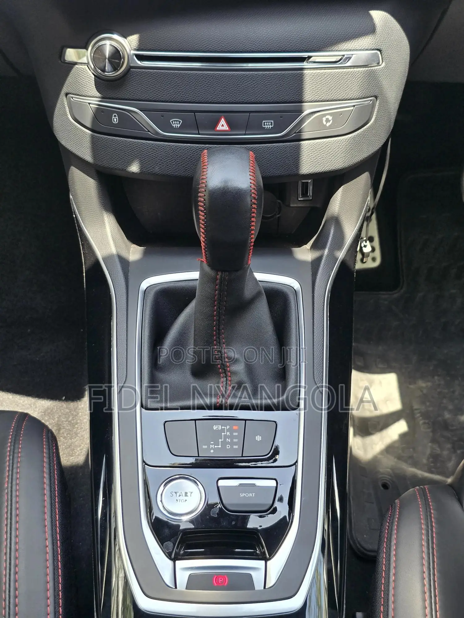 Peugeot 308 2017 Red