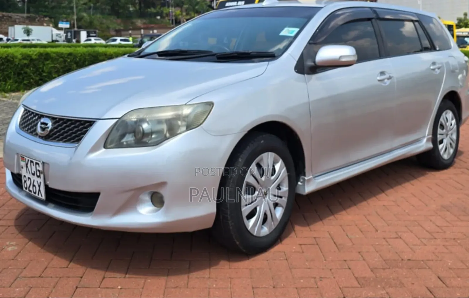 Toyota Corolla Fielder 2010
