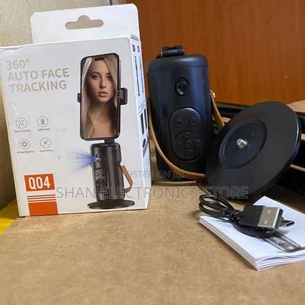 Ai Smart Gimbal Tripod Type-C 360° Auto Face Tracking Video Vlog