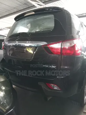 Isuzu MU-X 2017 Black