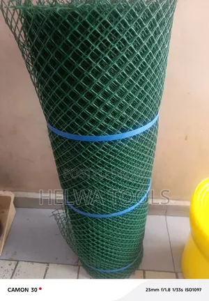 Plastic Garden and Chicken Wire Mesh, 25m by 1 M