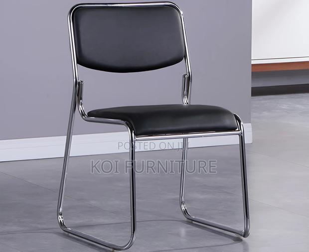 Office Chair : Chrome Visitor's Leather Office Seat - thumbnail 3