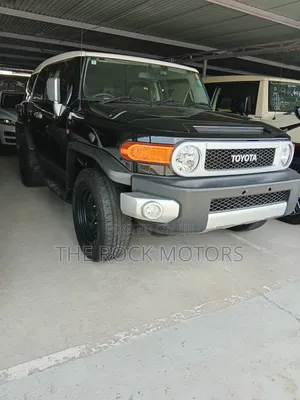 Toyota FJ Cruiser 2014 Black