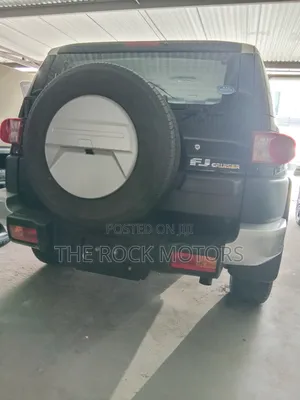 Toyota FJ Cruiser 2014 Black