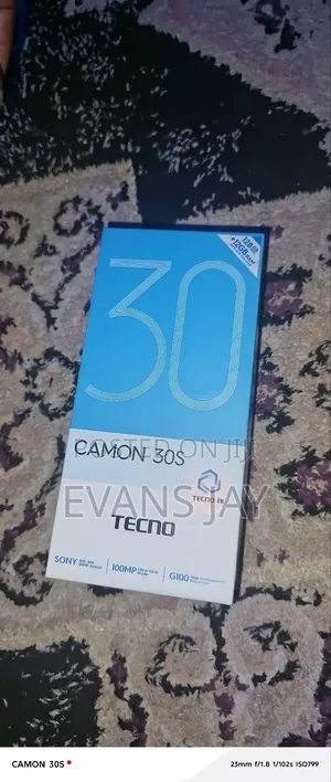 New Tecno Camon 30S 128 GB Purple