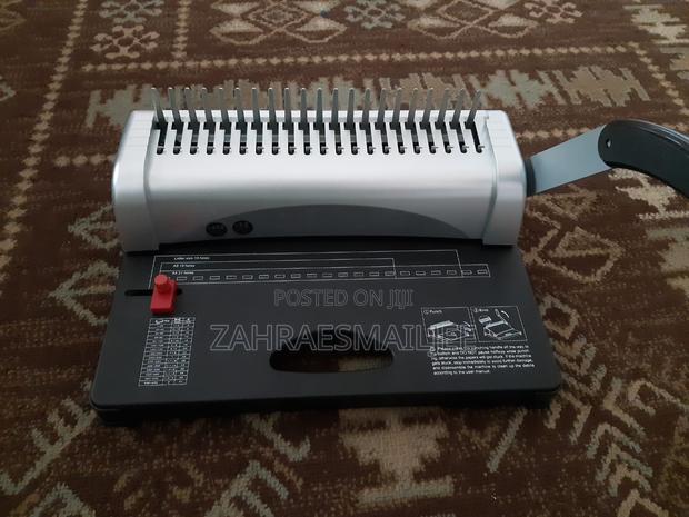 Comb Binding Machine - thumbnail 4