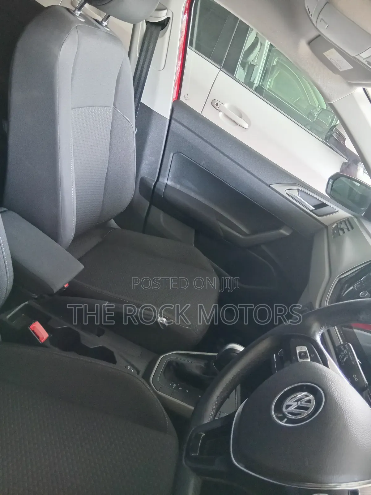 Volkswagen Polo 2018 Red