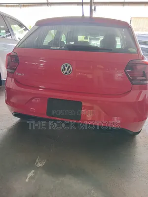 Volkswagen Polo 2018 Red