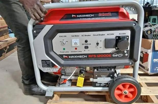 Maxmech Gasoline Generator - main view