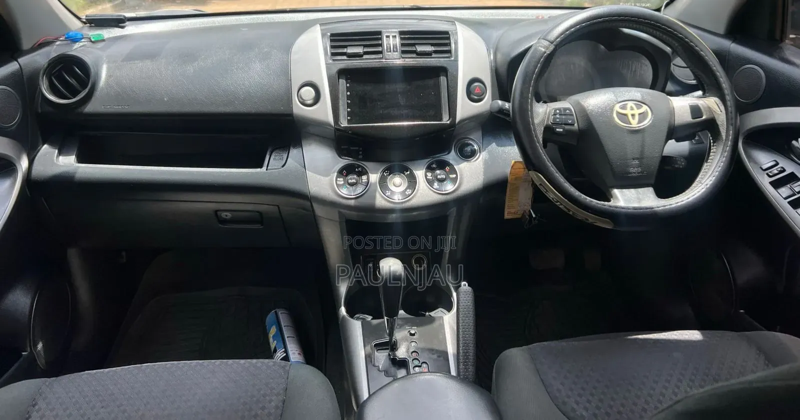 Toyota Vanguard 2010 Black
