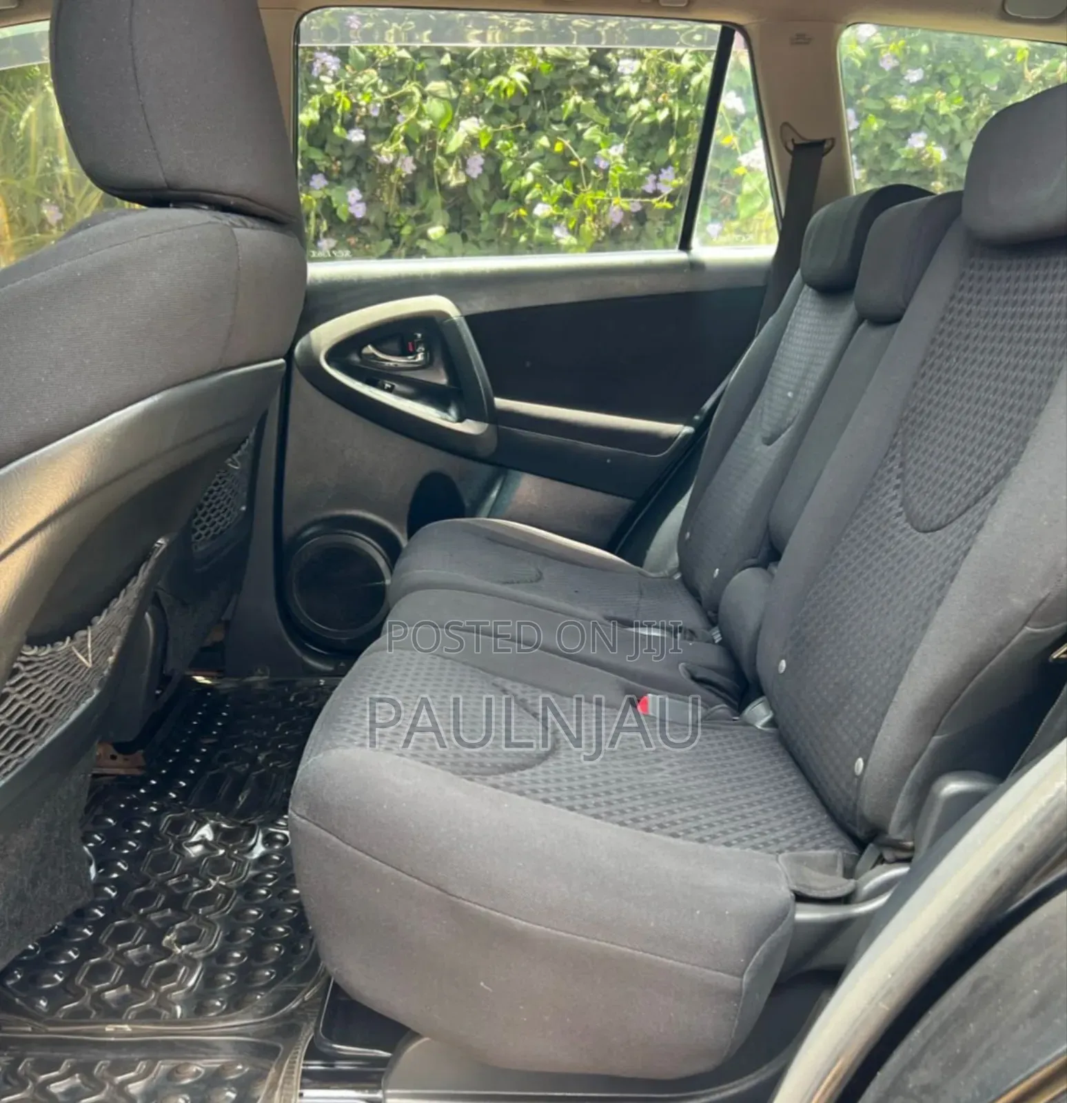 Toyota Vanguard 2010 Black