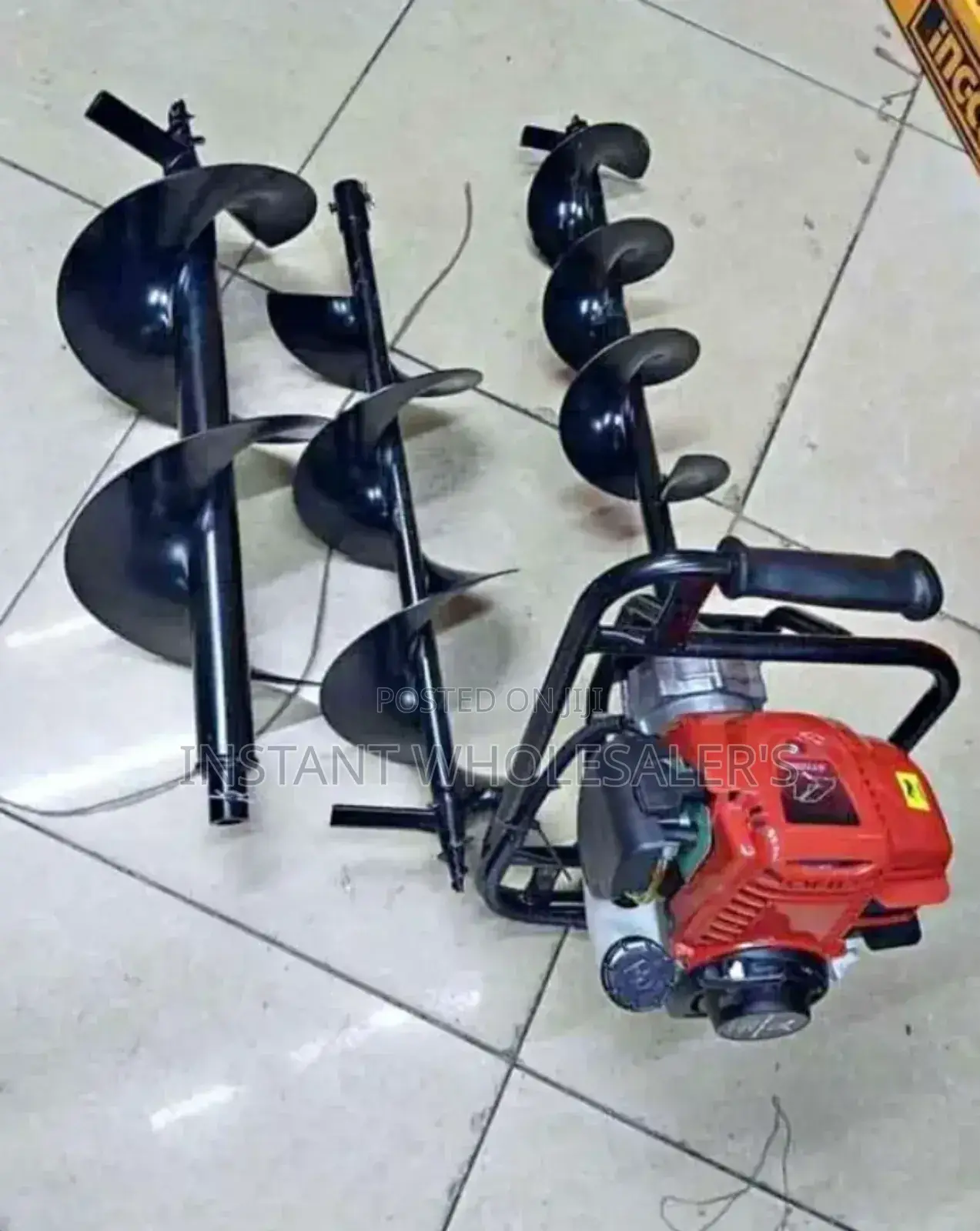 Hole Digger Machine 3 Bits