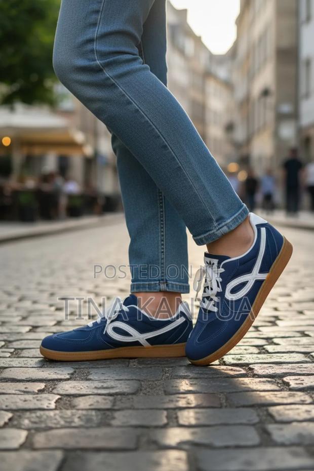 Ladies Sneakers - thumbnail 7