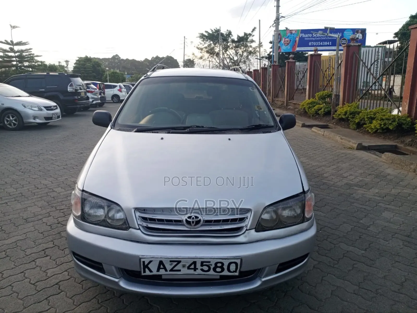 Toyota Ipsum 1990 Silver