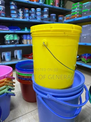 Strong 10 LTRS Storage Bucket. Strong and Durable Bucket S