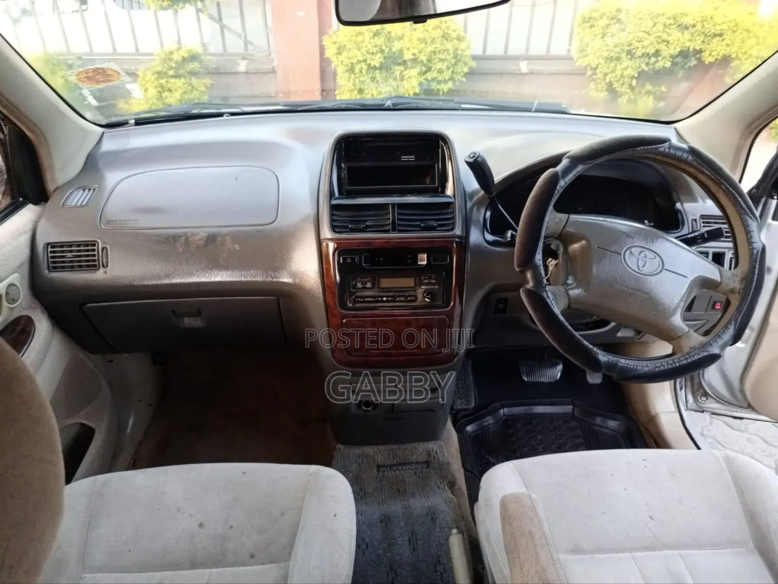 Toyota Ipsum 1990 Silver
