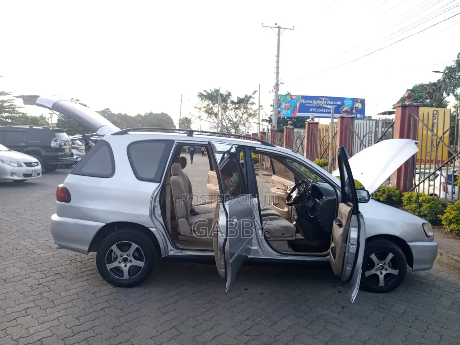 Toyota Ipsum 1990 Silver