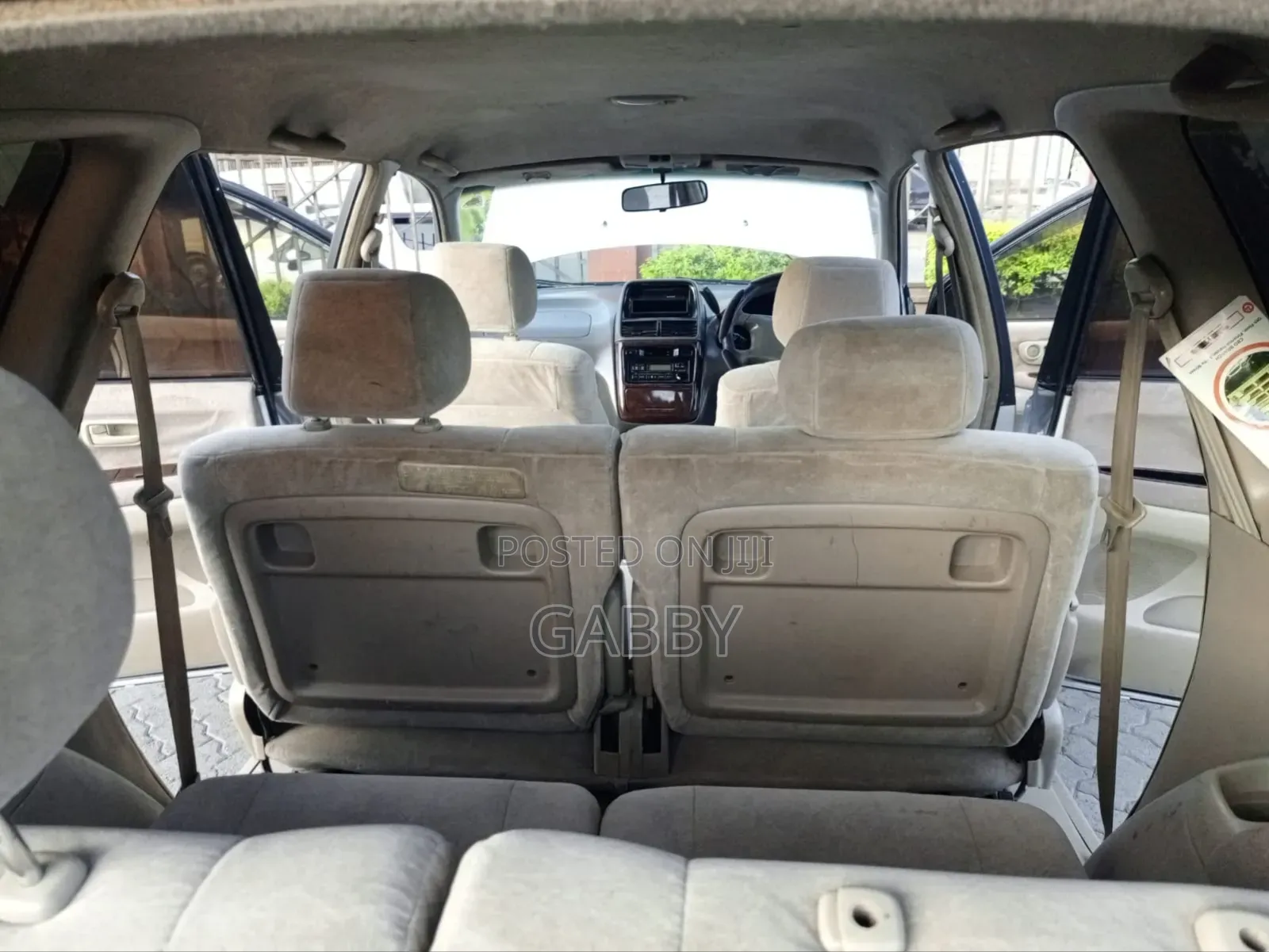 Toyota Ipsum 1990 Silver