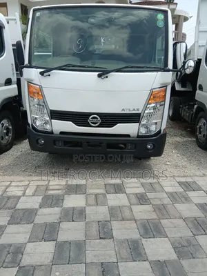 Nissan Atlas 2018