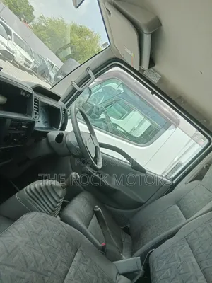 Nissan Atlas 2018