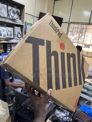 Laptop Lenovo ThinkPad E14 Gen 6 16GB Intel Core Ultra 7 SSD 512GB