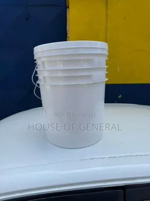 Strong 10ltrs Plastic Buckets.Good Quality Buckets