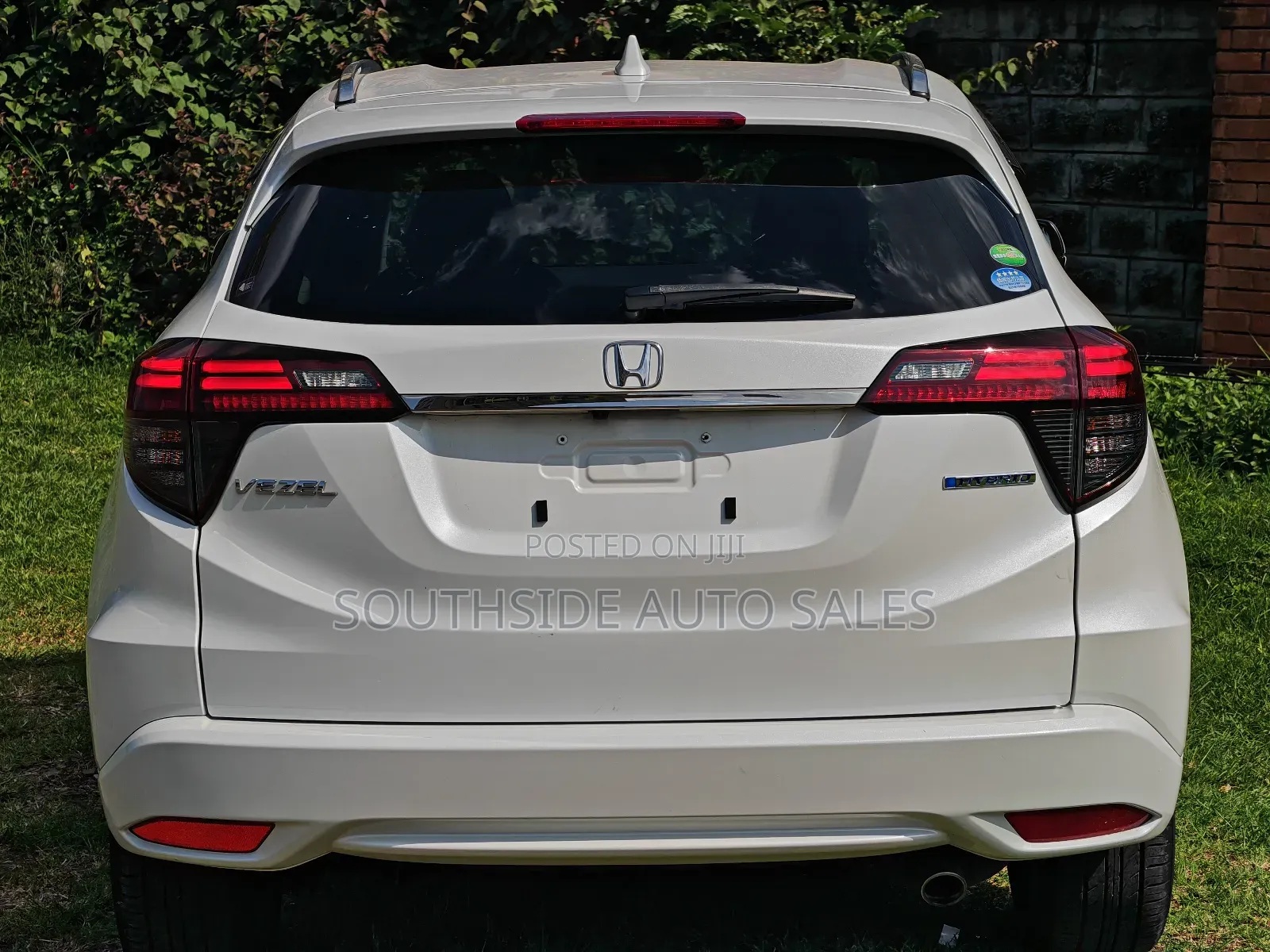 Honda Vezel 1.5 Hybrid 2WD 2019 Off white