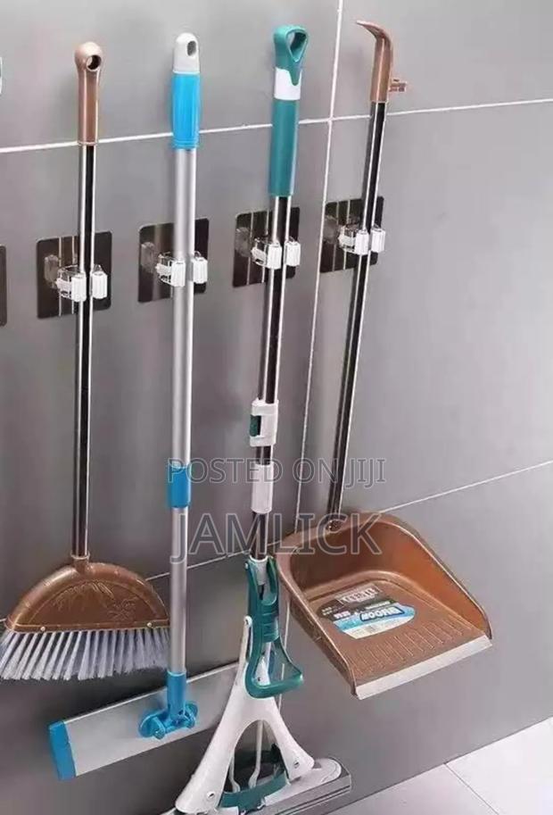 4-Piece Mop Holder Set - Zy