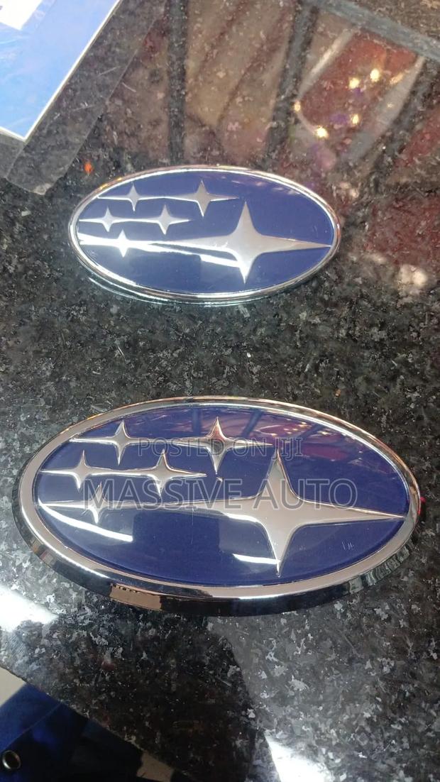 Front Grill Subaru Logo/ Subaru Car Front Grill Logo/ Emblem